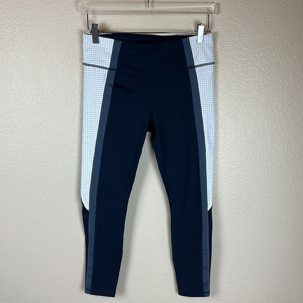 Athleta Colorblock Contender 7/8 Tight Leggings - Picture 3 of 10